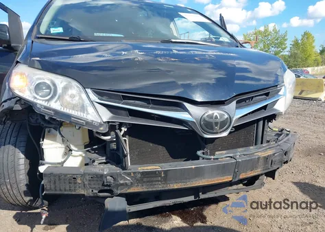 2018 Toyota Sienna Xle 8 Passenger из США, поврежденный, VIN 5TDYZ3DC8JS924523